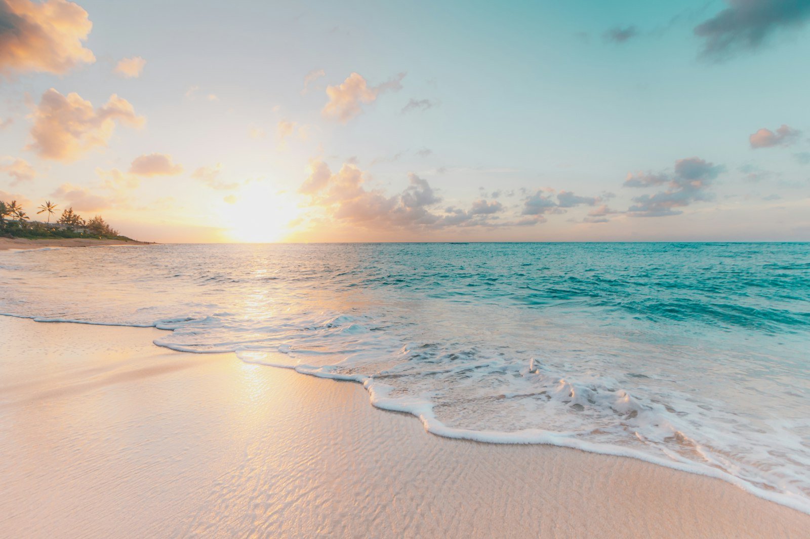 Harbour Island: Pink Sand Beach Guide | Vanbert Aviation